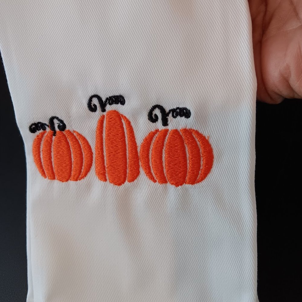 Kitchen Tea Towel- Pumpkin Embroidery Design